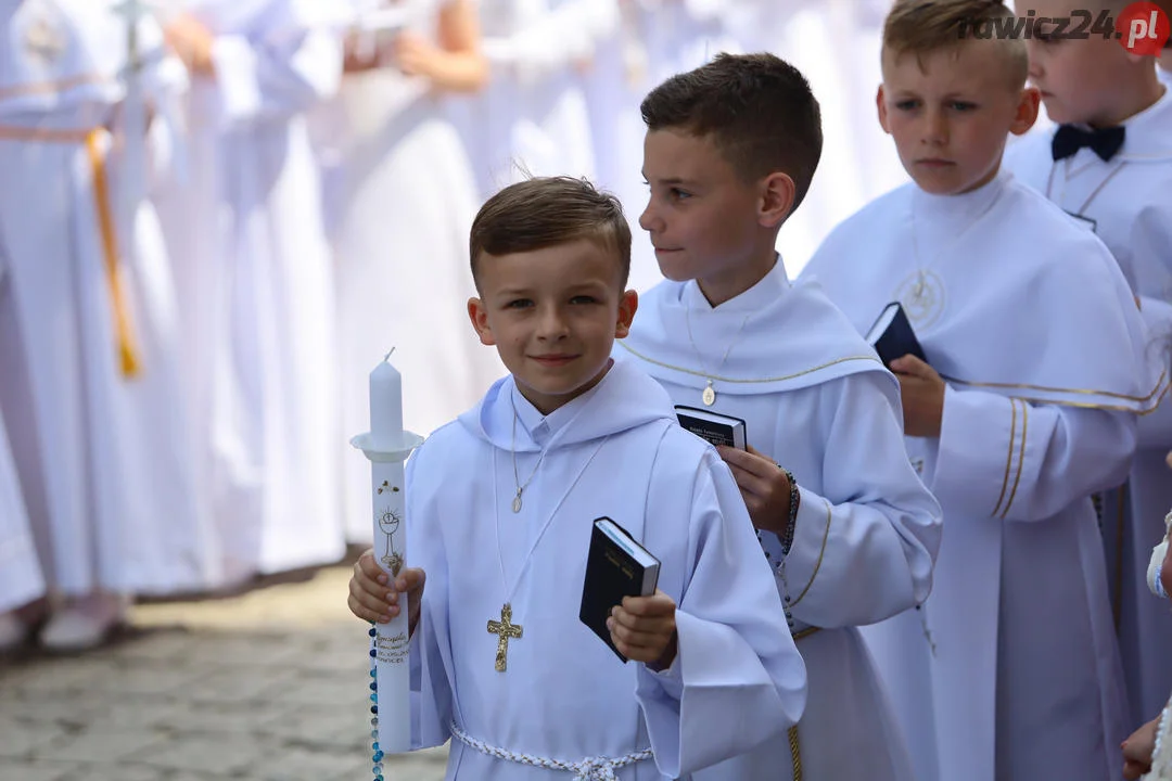 Pierwsza Komunia Święta w "białym" kościele