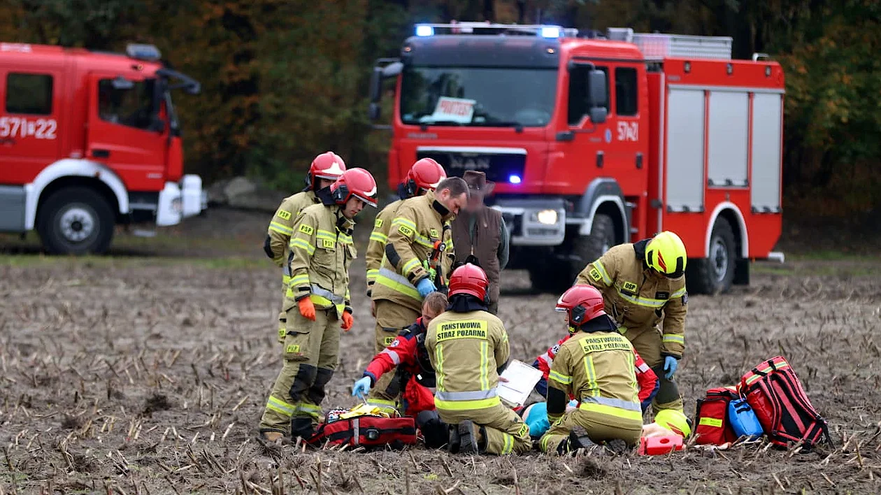 Wypadek na Hubertusie. LPR zabrało kobietę do szpitala - Zdjęcie główne