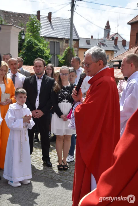 Uroczystość Pierwszej Komunii Świętej w parafii farnej w Gostyniu