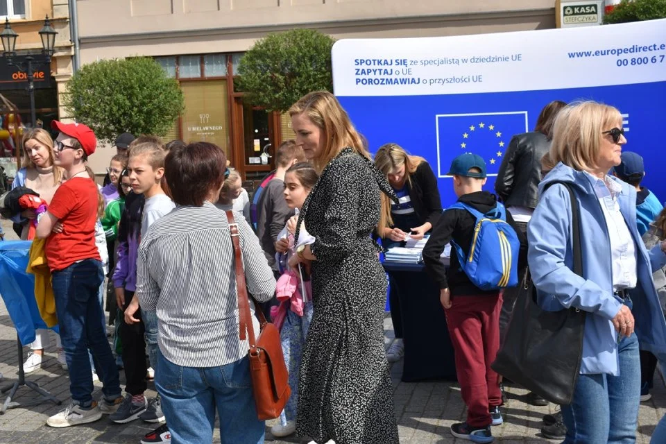 Krotoszyn. Miasteczko europejskie i pochód przedszkolaków