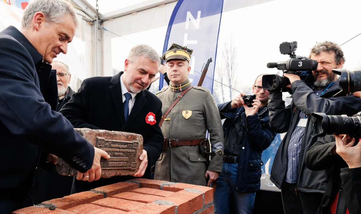 Kamień węgielny pod Muzeum Powstania Wielkopolskiego wmurowany - Zdjęcie główne