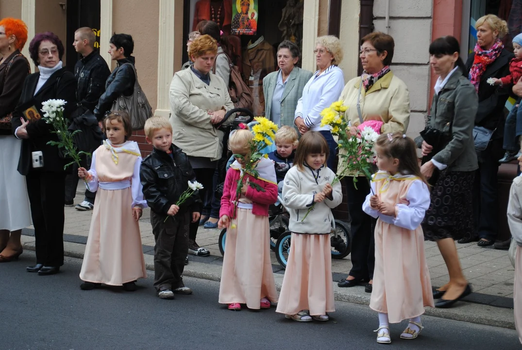 PLESZEW-PARAFIA ŚW. JANA CHRZCICIELA