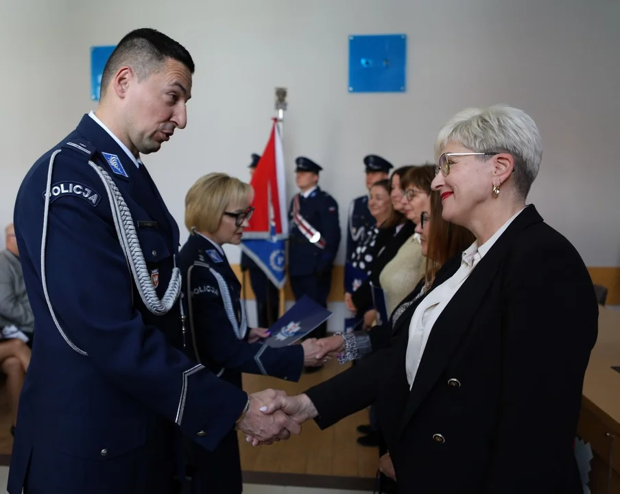 Krotoszyn. Pracownicy komendy policji odeszli na emeryturę