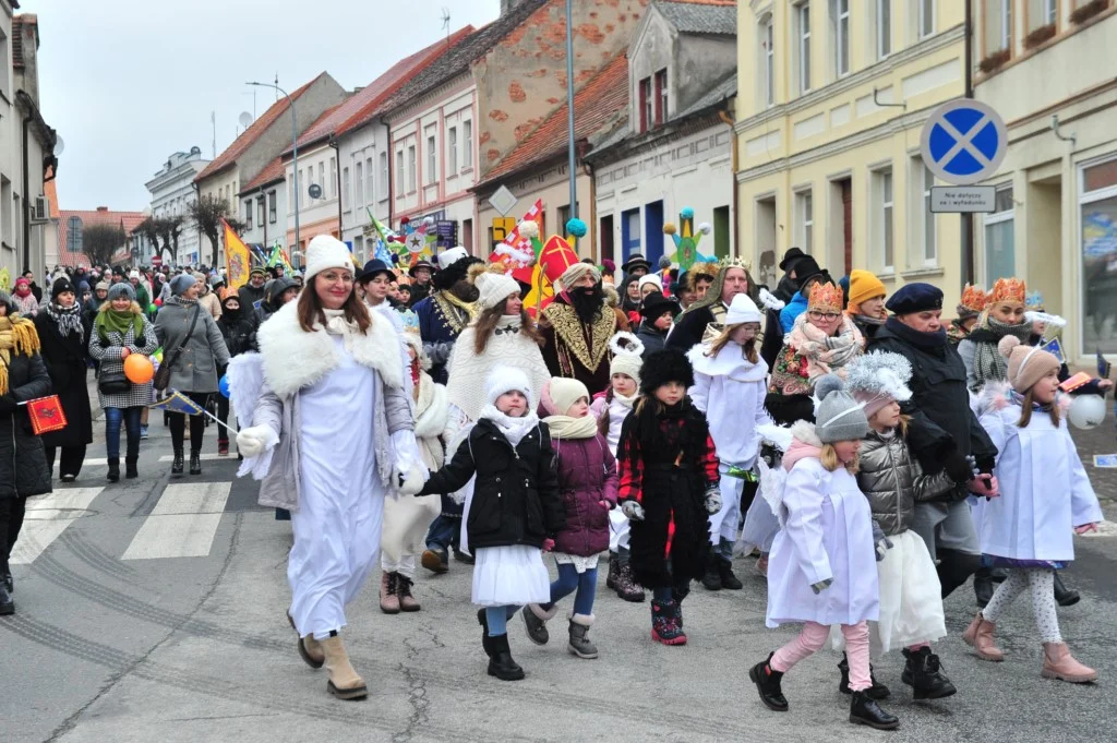 Orszak Trzech Króli w Żerkowie 2024 zdjęcia