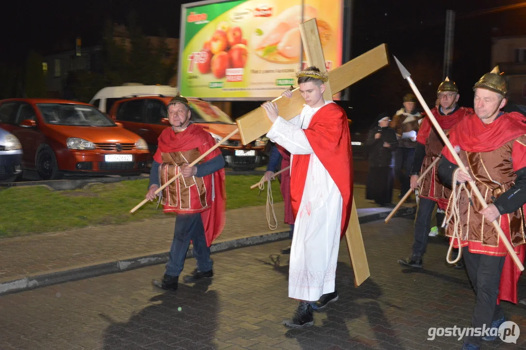 Droga krzyżowa w Pępowie