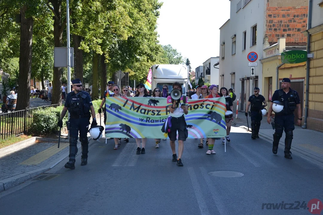 Marsz Równości i kontrmanifestacje w Rawiczu