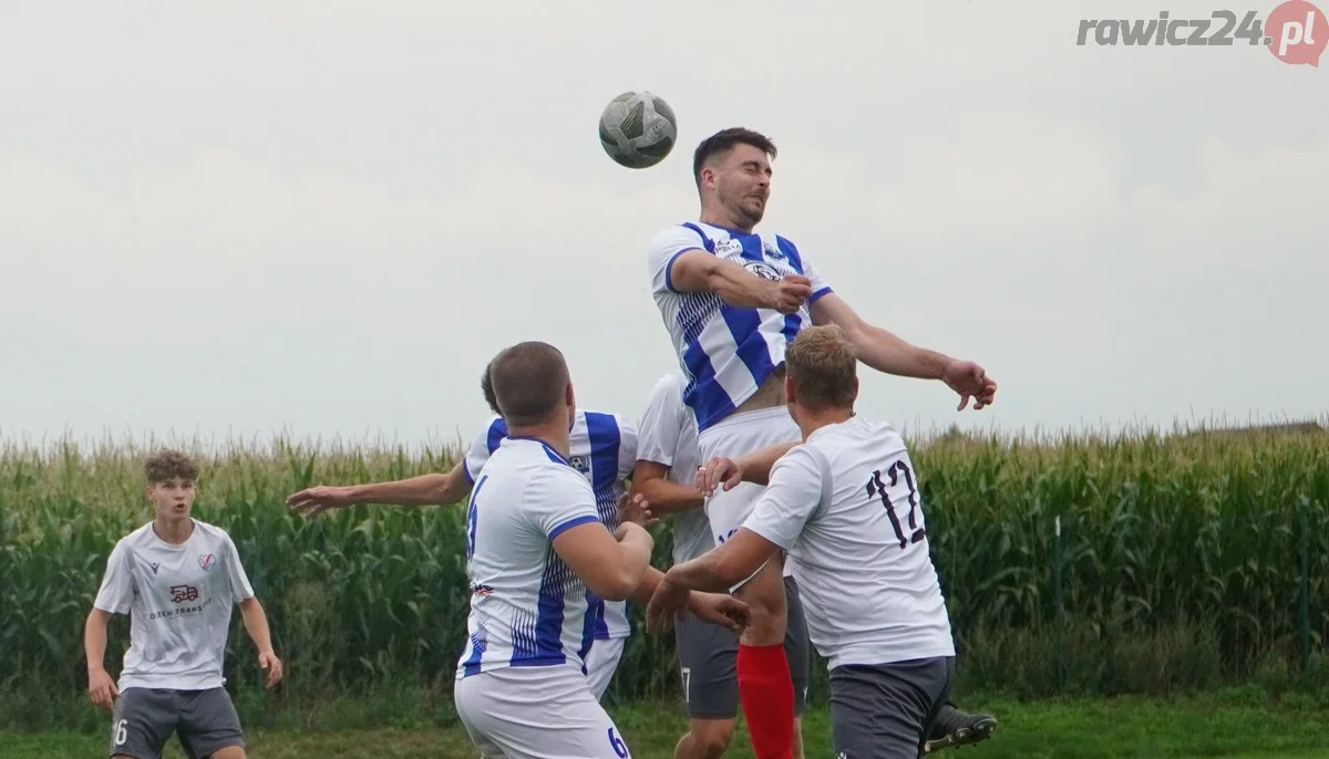 LZS Chojno-Sarnowa - Juna-Trans Stare Oborzyska 2:6