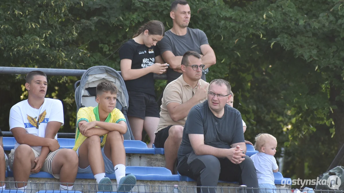 Kania Gostyń - Huragan Pobiedziska 3 : 3