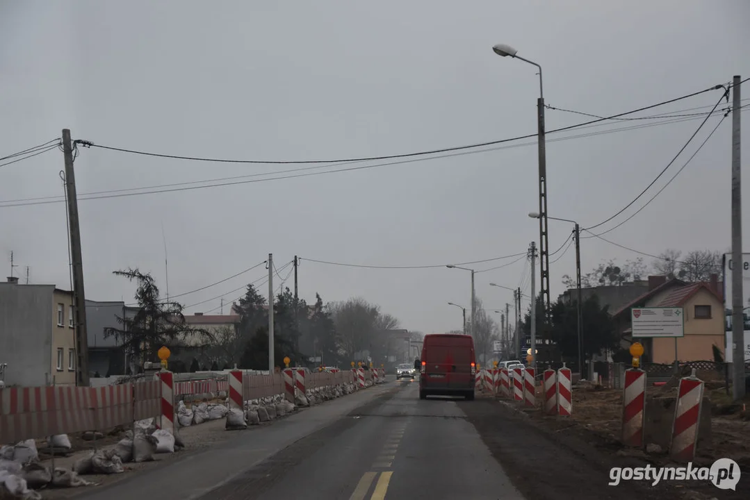 Rondo na ul. Poznańskiej w Gostyniu w budowie