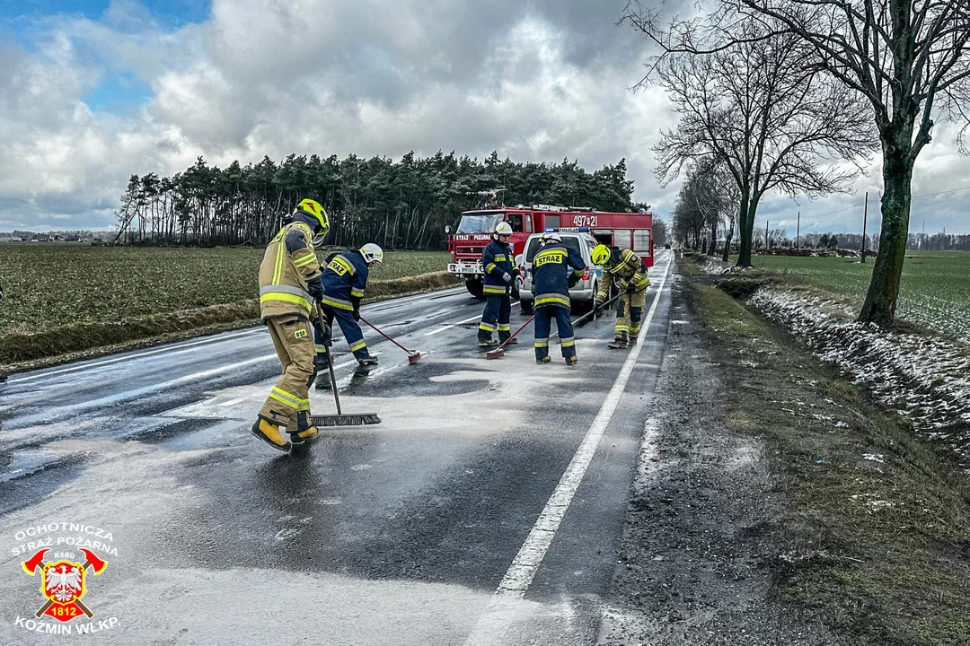 Zderzenie trzech samochodów w Wałkowie