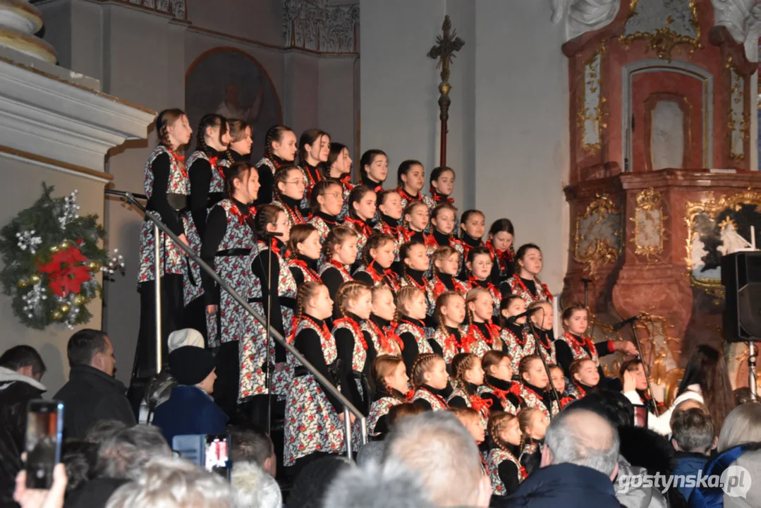 Kolędy i pastorałki "na góralską nutę" - zespół Future Folk w bazylice na Świętej Górze