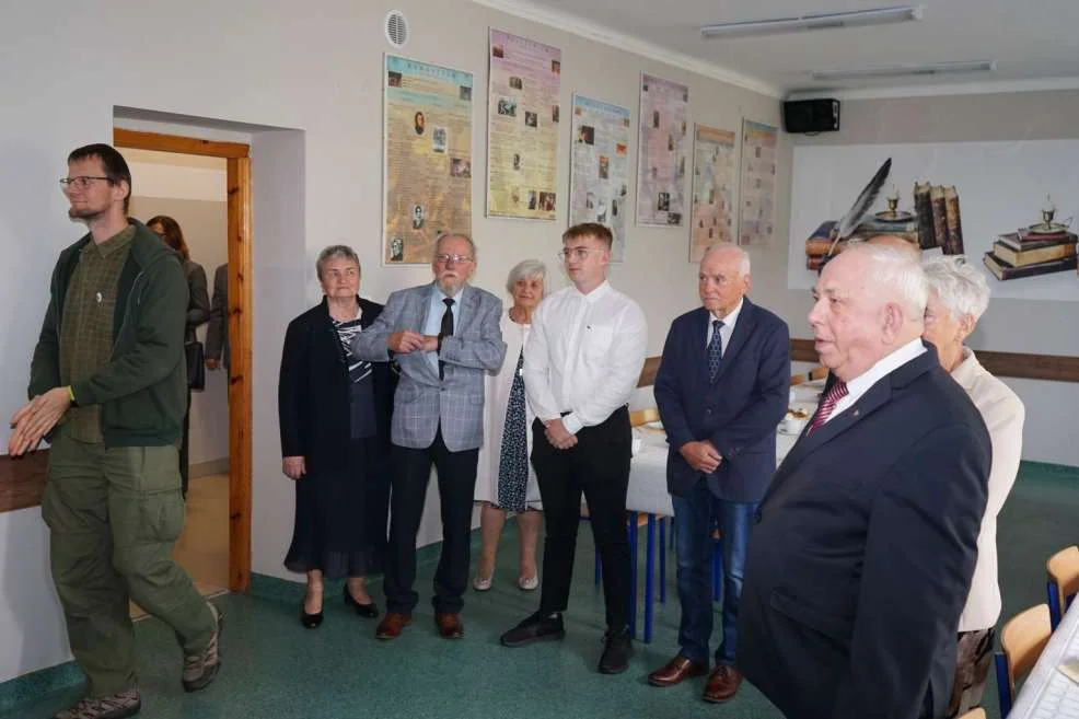 Nadanie imienia sali lekcyjnej w ZSP nr 2 w Jarocinie