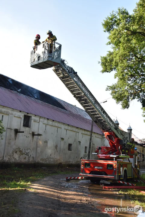 Pożar w gospodarstwie w Podrzeczu