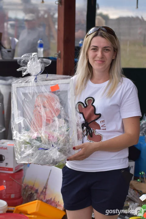 Piknik charytatywny dla Olusia Jurgi w Dzięczynie