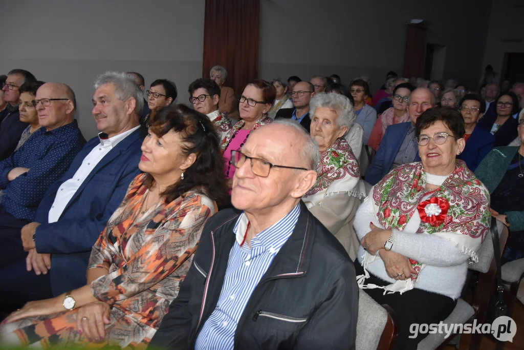 Koncert z okazji  Narodowego Święta Niepodległości w Borku Wlkp. - muzyka klasyczna i rozrywkowa