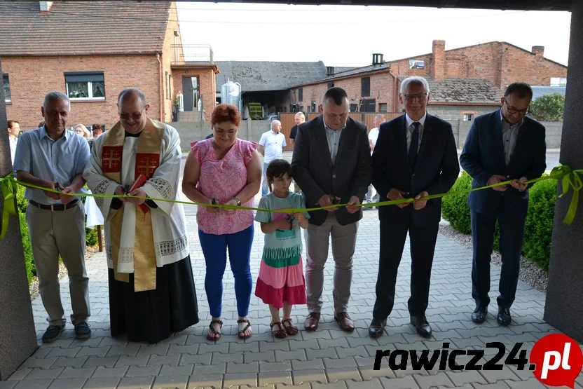 Świetlica w Izbicach wróciła "w ręce" sołectwa. Jak obecnie wygląda? (ZDJĘCIA) - Zdjęcie główne