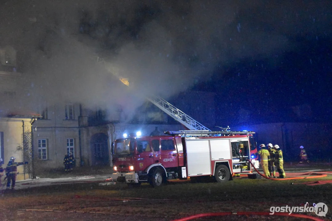 Pożar w pałacu w Pępowie