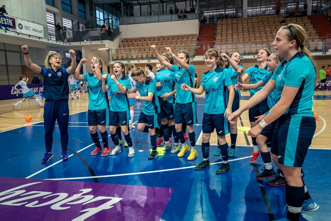 Młodzieżowe Mistrzostwa Polski w futsalu U-15 w Poznaniu. Zwycięstwo Sparty Miejska Górka