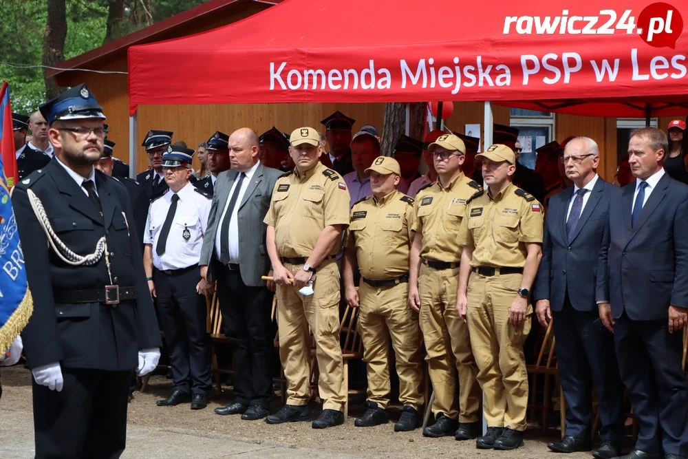 Ślubowanie i pasowanie na strażaka - członka MDP w Brennie (powiat leszczyński)