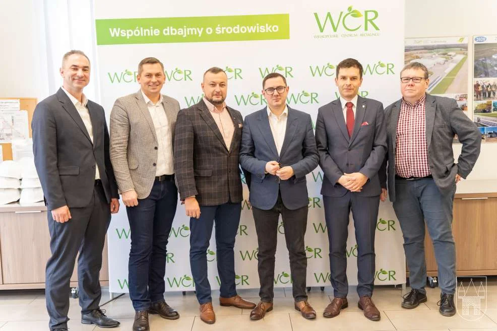 Wiceminister Miłosz Motyka w Wielkopolskim Centrum Recyklingu w Jarocinie