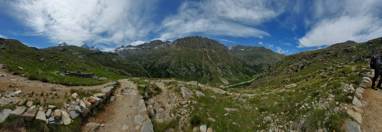 Ultramaratończyk Rafał Przybył z Bodzewka Pierwszego zdobył Mont Blanc