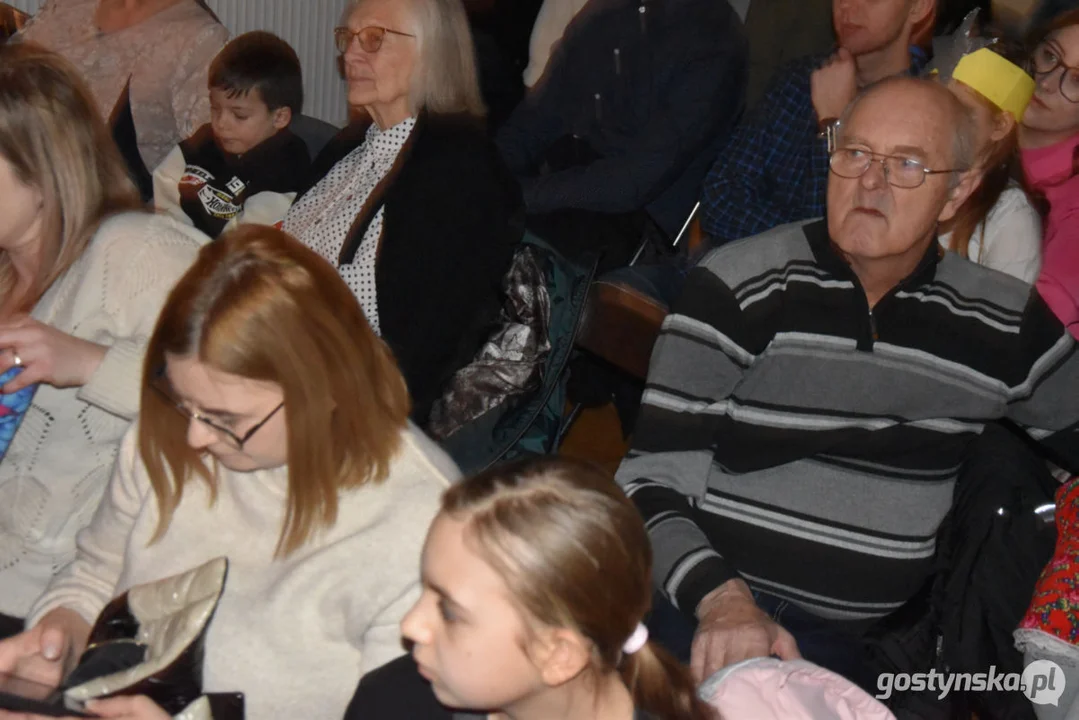 Przedszkolny Przegląd Kolęd i Pastorałek w centrum kultury w Piaskach