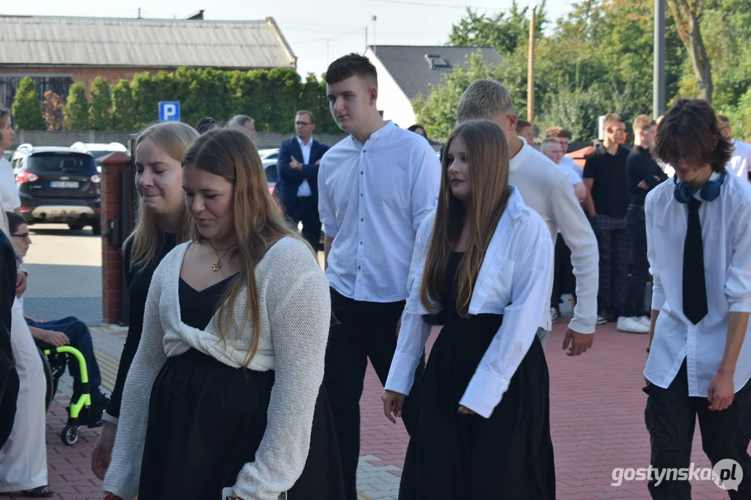 Rozpoczęcie roku szkolnego 2025/2025 w ZSOiZ w Krobi
