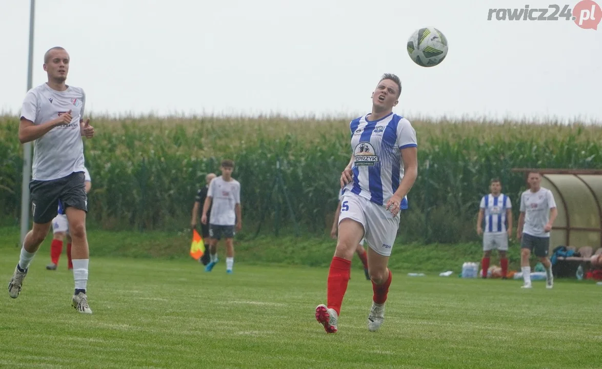 LZS Chojno-Sarnowa - Juna-Trans Stare Oborzyska 2:6