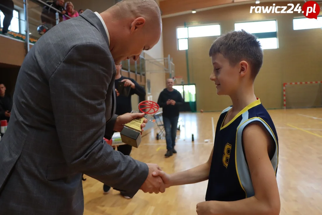 Rawicz. X Ogólnopolski Turniej Koszykówki o puchar firmy Pagmer