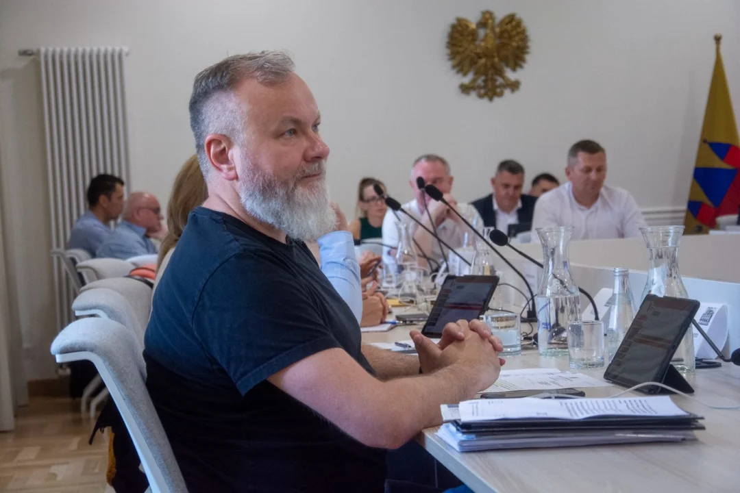 Dyskusja o sytuacji w Schronisku dla Bezdomnych Zwierząt w Radlinie