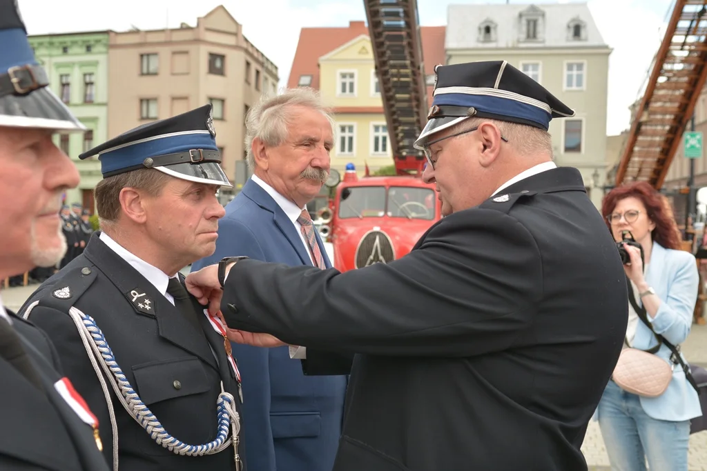 Powiatowy Dzień Strażaka w Krotoszynie. Medale i odznaczenia