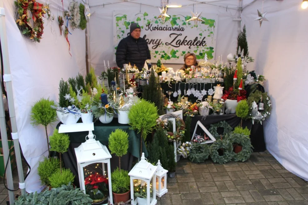 Jarmark bożonarodzeniowy i finał konkursu "Wilekopolskie smaki wigilijne w Choczu"