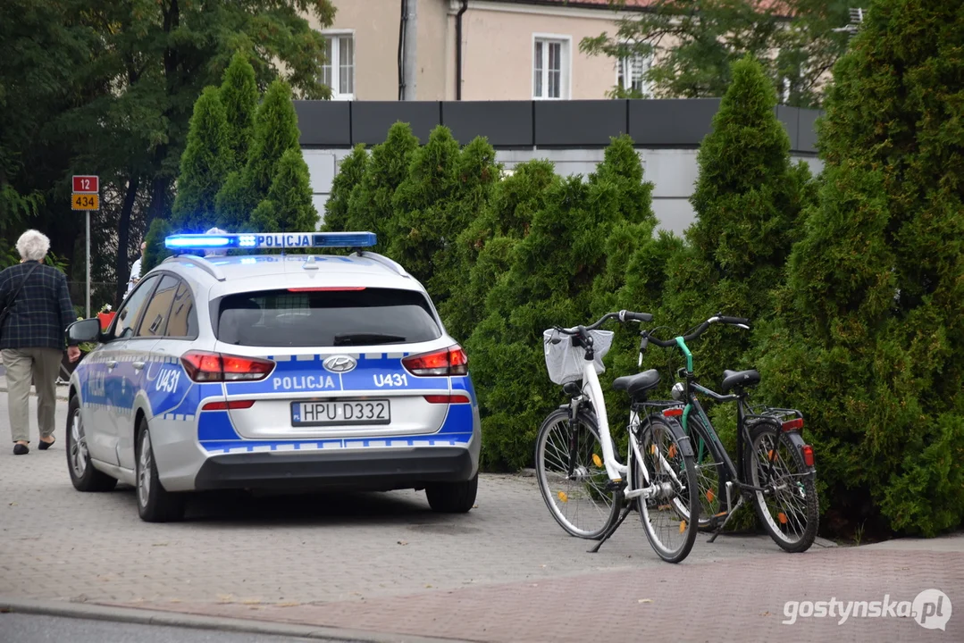 Kolizja rowerowa na Rondzie Solidarności w Gostyniu