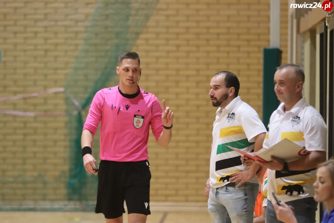 RAF Futsal Rawicz pokonał Perfectę Futsal Złotów 16:0