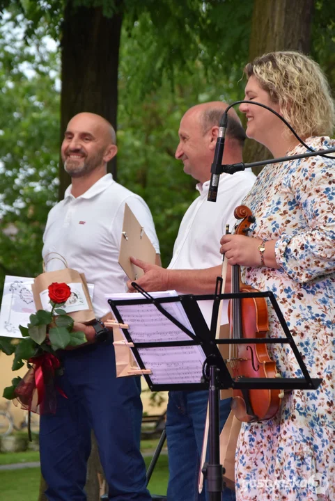 Fontanna pełna muzyki - jubileuszowy koncert zespołu Trio w Borku Wlkp.