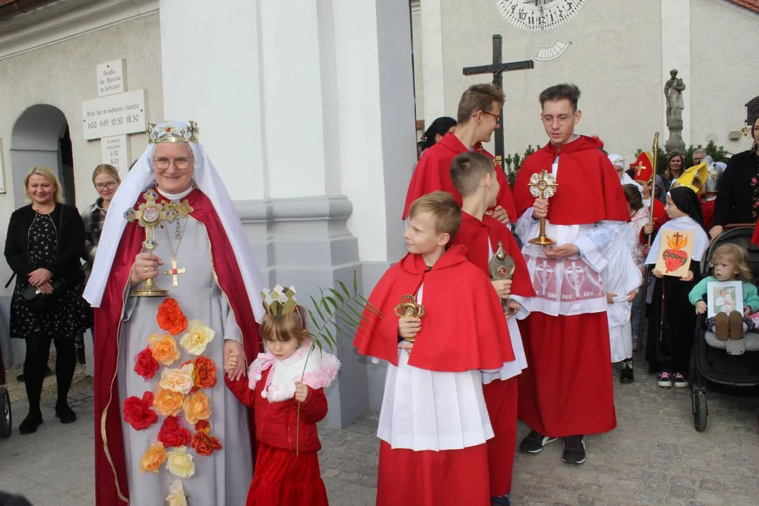 Marsz Wszystkich Świętych w parafii św. Marcina w Jarocinie