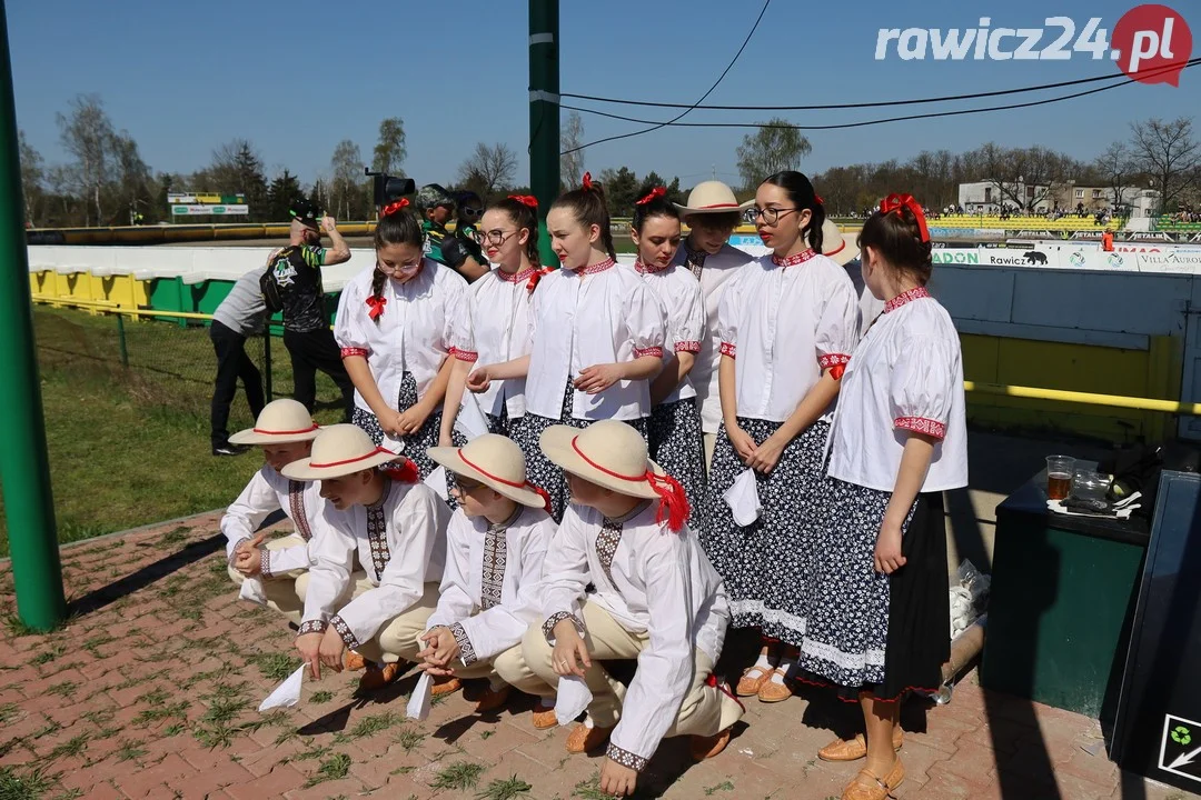 Euforia kibiców na meczu Kolejarza Rawicz.