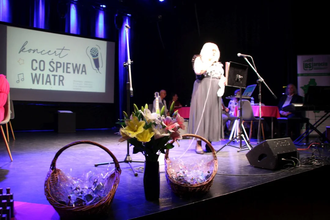 „Co śpiewa wiatr" w Jarocinie. 25 solistów podbiło scenę JOK! [ZDJĘCIA]