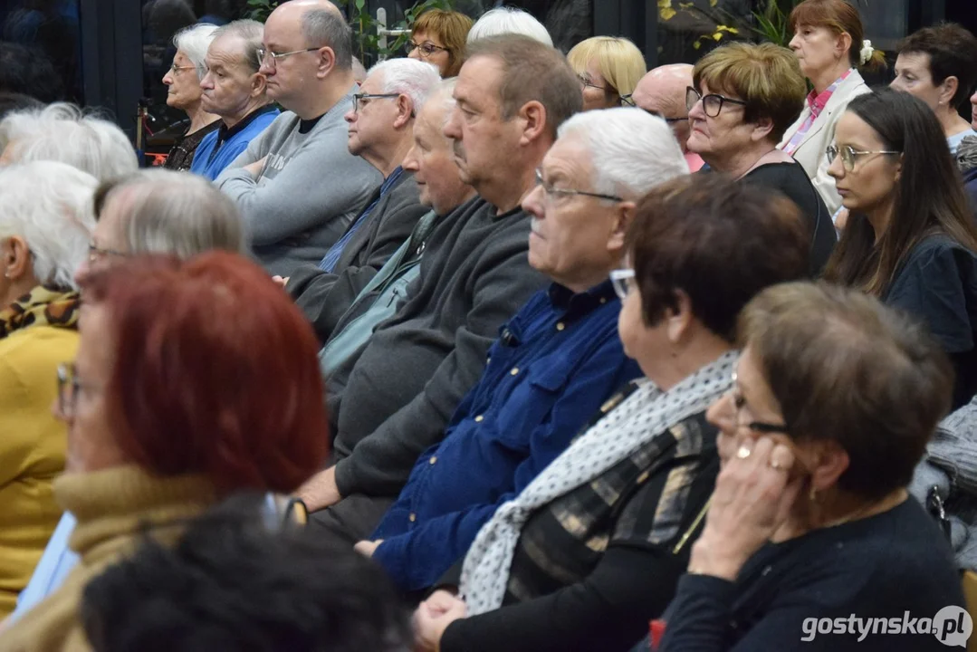 Muzyczne zaduszki w KROB_KULT - występ duetu Jagna Knapp i Paweł Pawlak