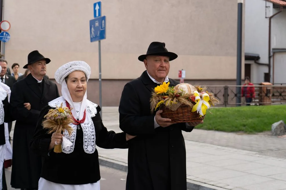 Gminne dożynki w Jarocinie. Rolnicy dziękowali za plony podczas Święta Darów Natury [ZDJĘCIA] - Zdjęcie główne