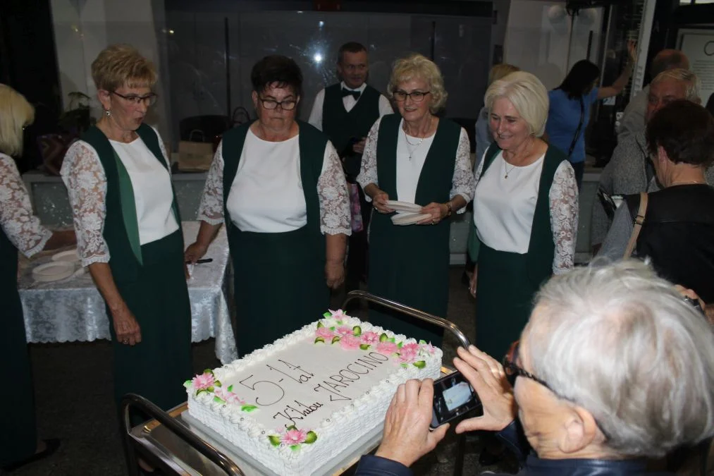 Klub Społeczny "Jarocino" świętował 5. rocznicę swojego powstania podczas koncertu i na zabawie