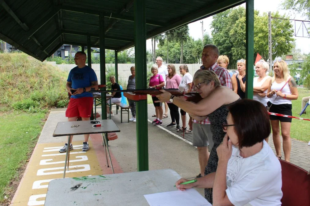 VII Turniej "Ustrzelić raka" Klubu "Amazonka"  w Jarocinie