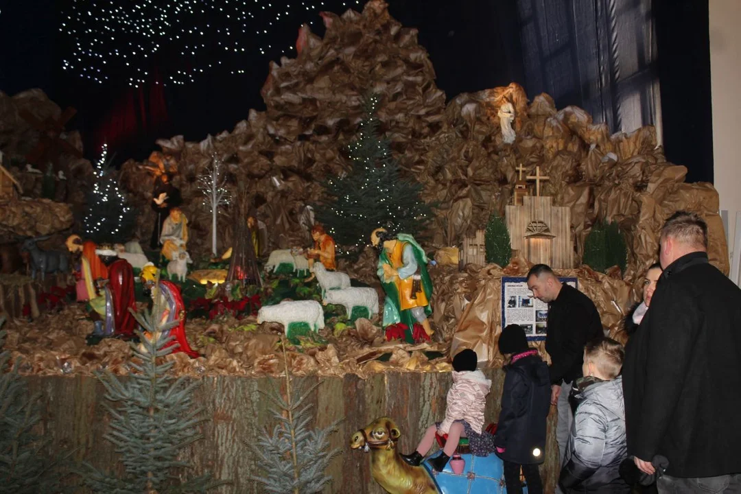 Franciszkanie w Jarocinie rozpoczęli świętowanie 90-lecia z biskupem kaliskim