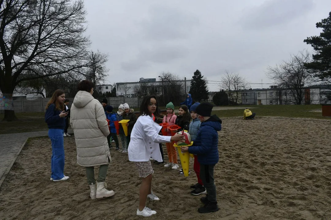 Dzień Wiosny w Szkole Podstawowej nr 3 w Gostyniu