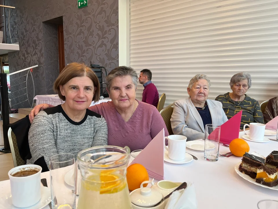 Krotoszyn. Dzień Kobiet u seniorów