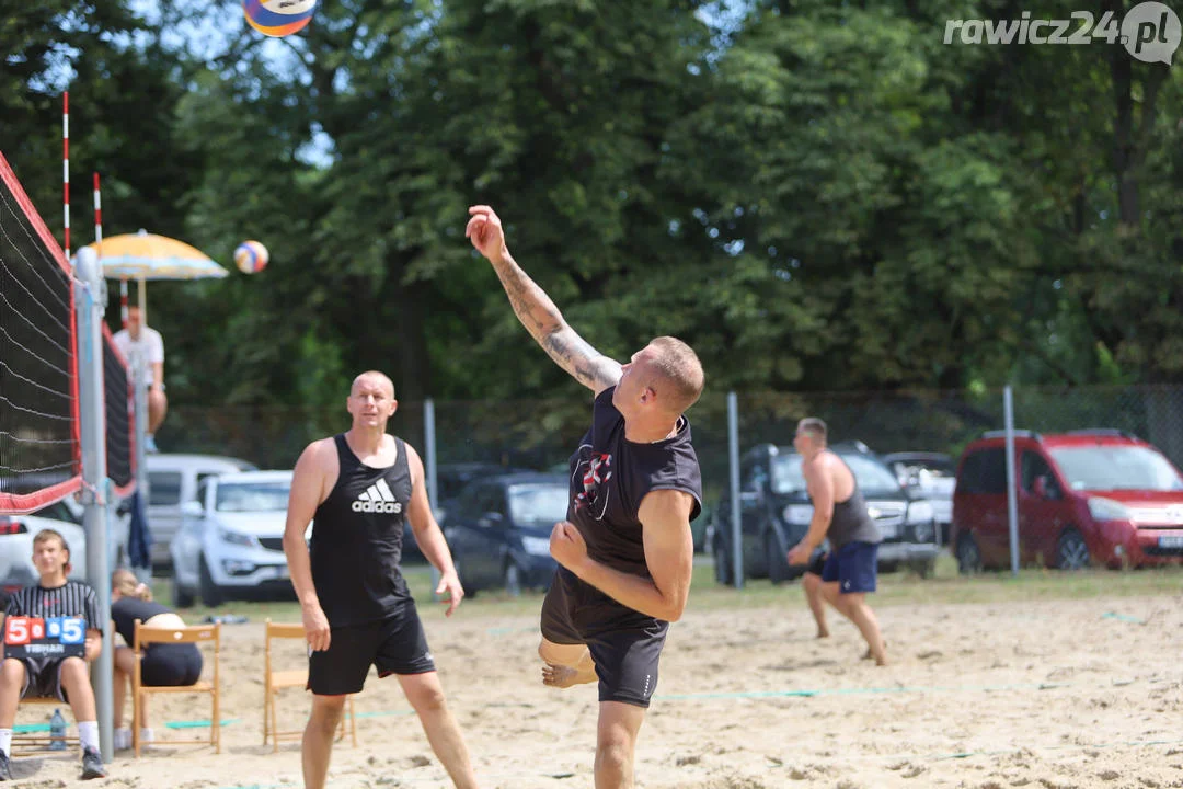 Turniej siatkówki plażowej w Jutrosinie