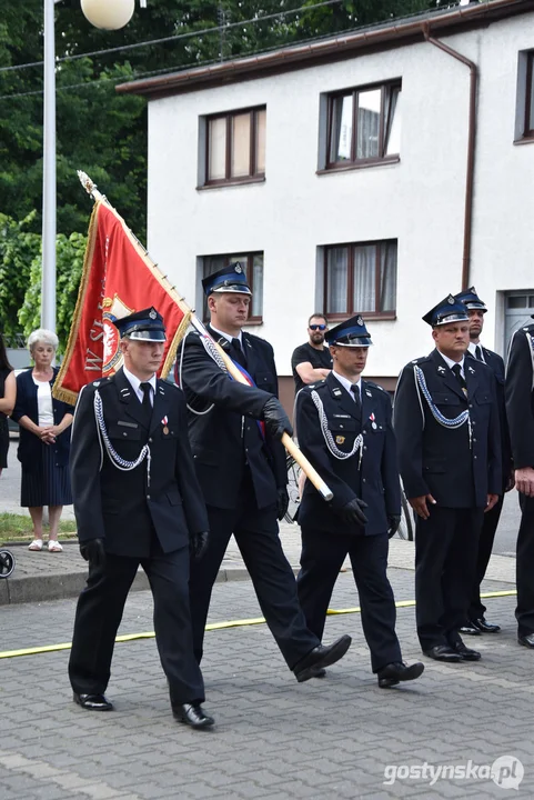 Przekazanie wozu strażackiego dla jednostki OSP w Pogorzeli