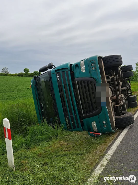 Kierowca nie odniósł obrażeń