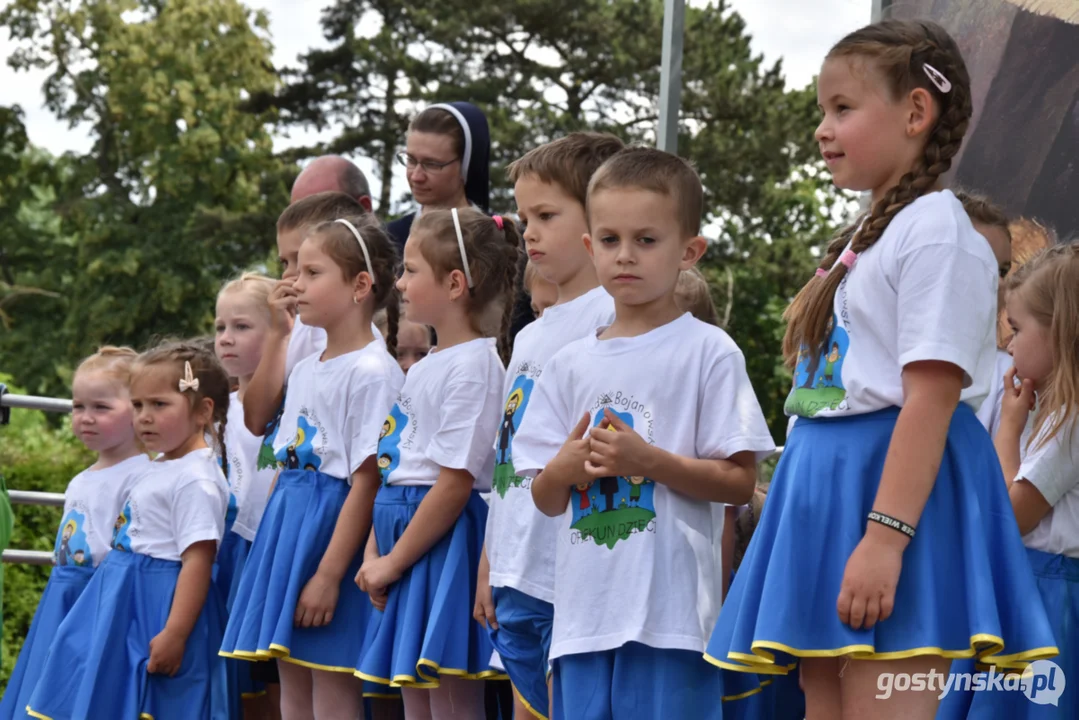 Pierwszy festyn z bł. Edmundem Bojanowskim, przy ochronce Sióstr Służebniczek w Podrzeczu