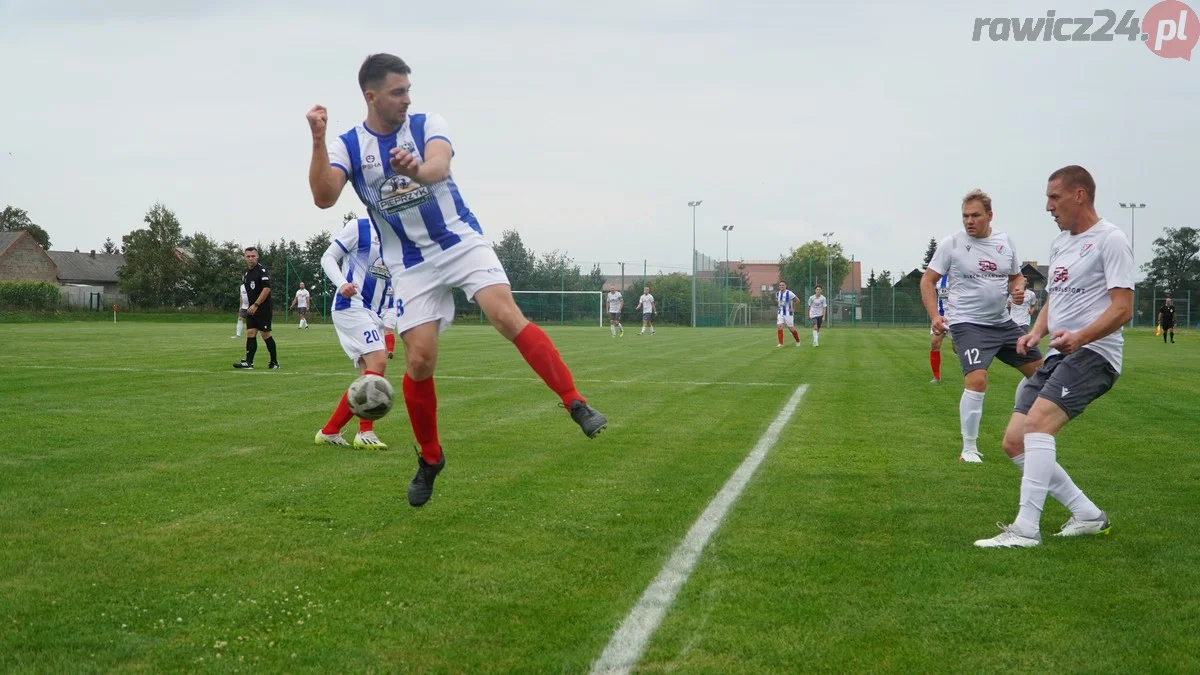 LZS Chojno-Sarnowa - Juna-Trans Stare Oborzyska 2:6